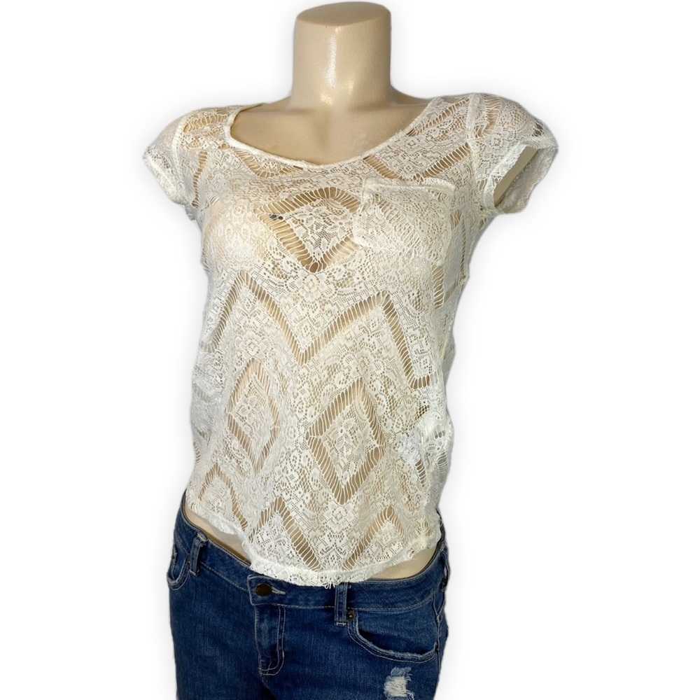 Off White Top Lace with Front Pocket • Size XSmall